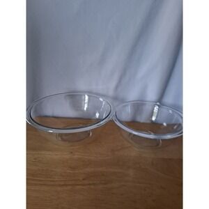 Pyrex 1.5 liters and Small 1 liter Bowls